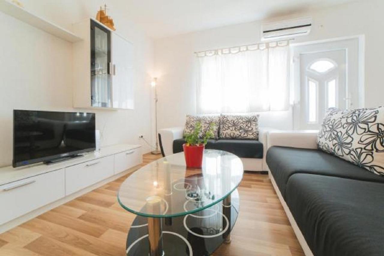 Apartment Chiara 두기라트 외부 사진